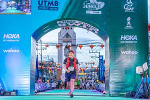 BIB: 3134
                            <button type="button" onclick="openModal(21794850)" class="btn btn-primary btn-sm float-right btn-popup" data-toggle="modal" data-target=".modal-high-quality">
                        <i class="fas fa-shopping-cart"></i> Add to Cart
                    </button>
                                            <button type="button" onclick="isThisMe(21794850, true)" class="btn btn-success btn-sm float-right btn-popup btn-isme hidden" data-toggle="tooltip" data-placement="bottom" title="นี่คือรูปของคุณใช่ไหม คลิกที่นี่เพื่อเอาเข้าอัลบั้ม">
                        <i class="fas fa-plus"></i> Add to album
                    </button>
                    <button type="button" onclick="isThisMe(21794850, false)" class="btn btn-warning btn-sm float-right btn-popup btn-isnotme hidden">
                        <i class="fas fa-ban"></i> Remove from album
                    </button>